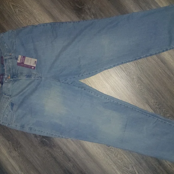Gloria Vanderbilt Blue Relaxed Jeans Classic Style - Picture 1 of 7